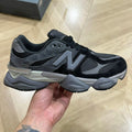 9060 Black Castlerock