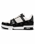 Trainer Black and White