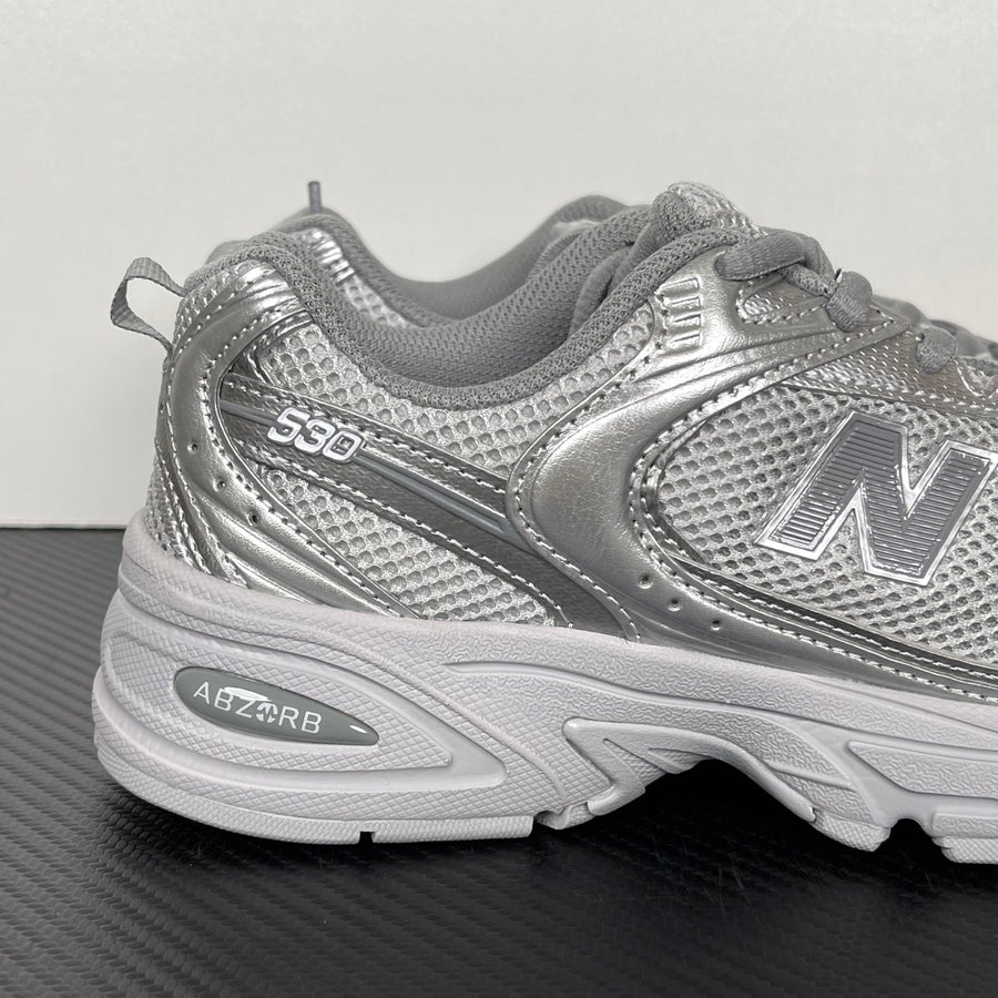 NB 530 Silver 2