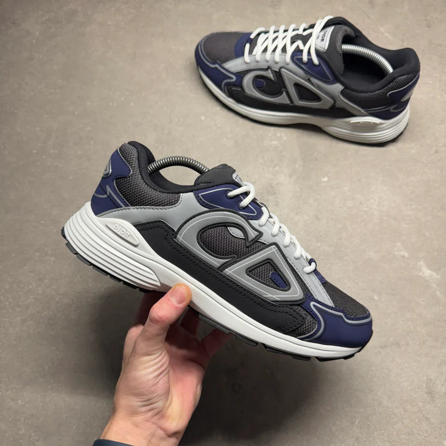 B30 Black and Blue
