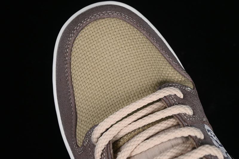 Dunk SB Big Money Savings