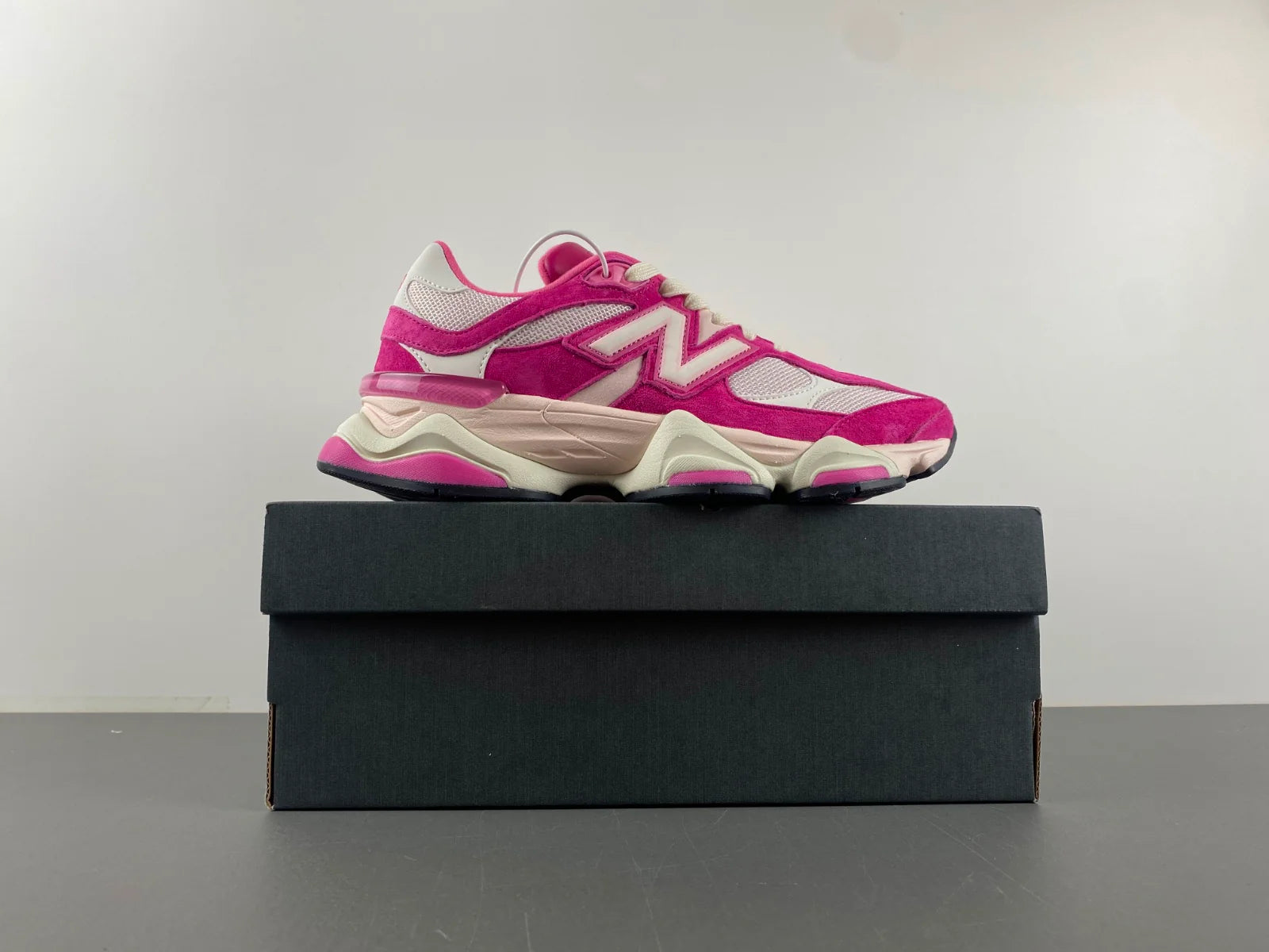 9060 Pink