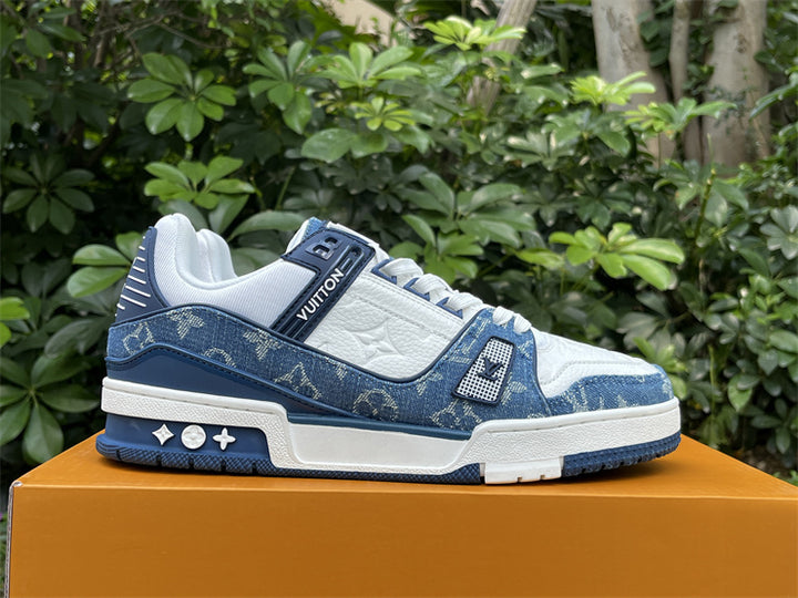 Trainer Blue and White