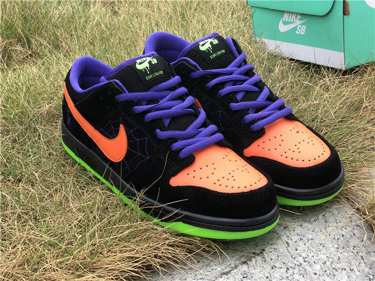Dunk SB Night of Mischief
