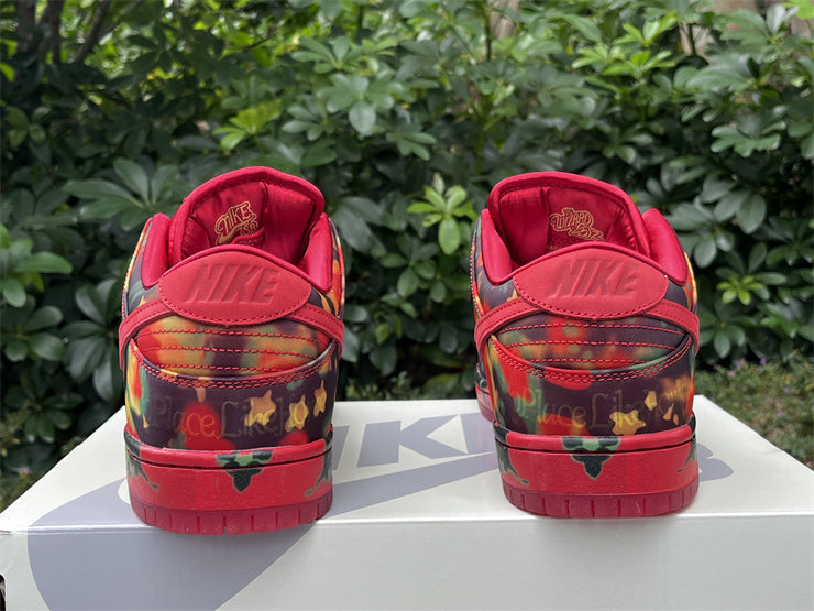 Dunk SB The Wizard of Oz Poppy Field