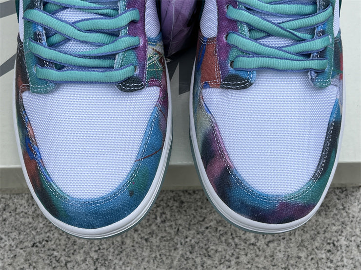 Futura Laboratories x Nike Dunk SB
