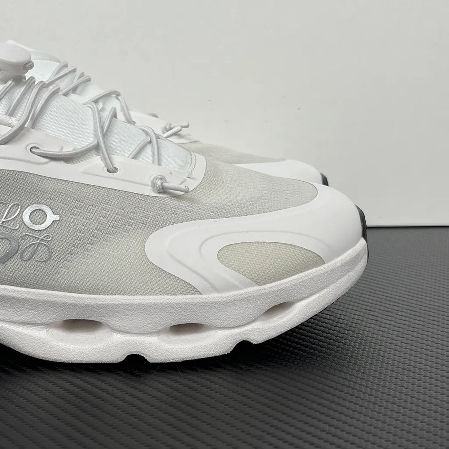 Cloud x Loewe 4