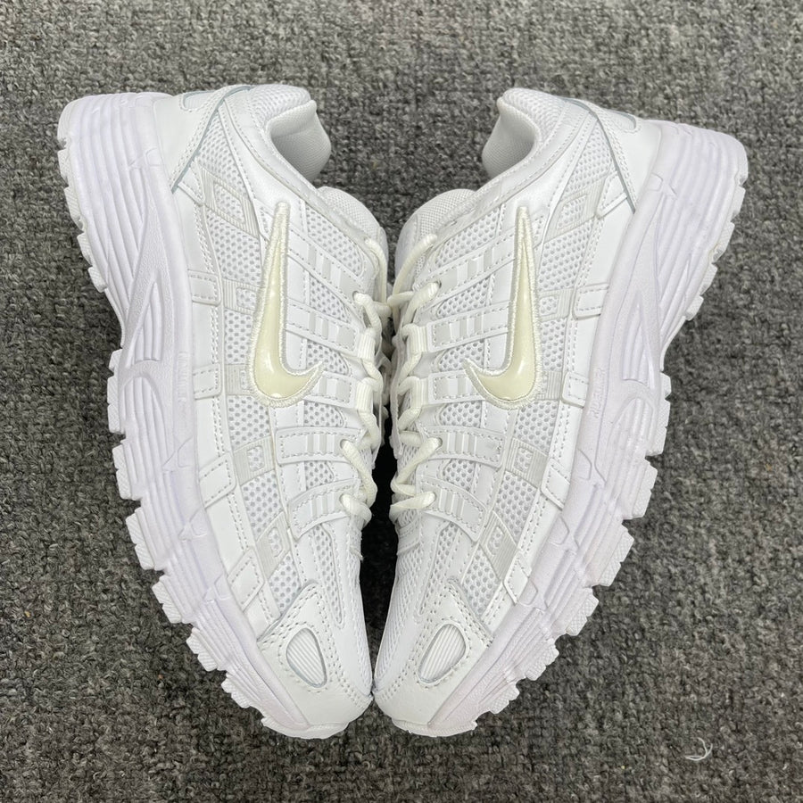 P-6000 White