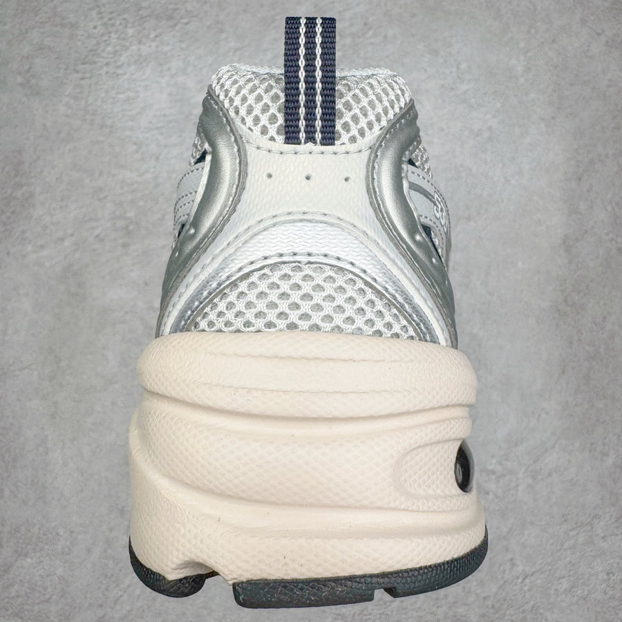 NB 530 SIlver