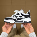Skate Black and Grey 2