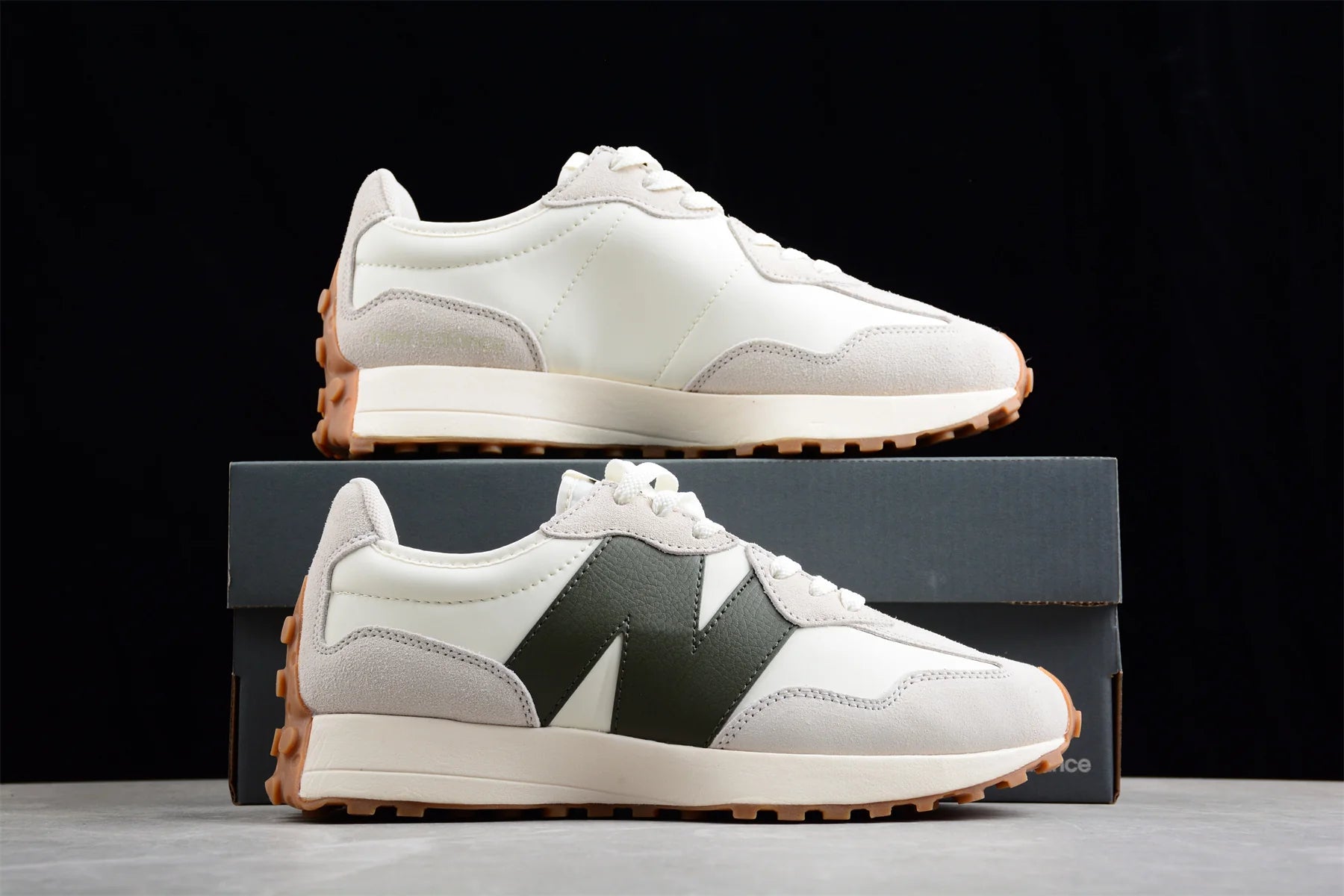 327 White and Green