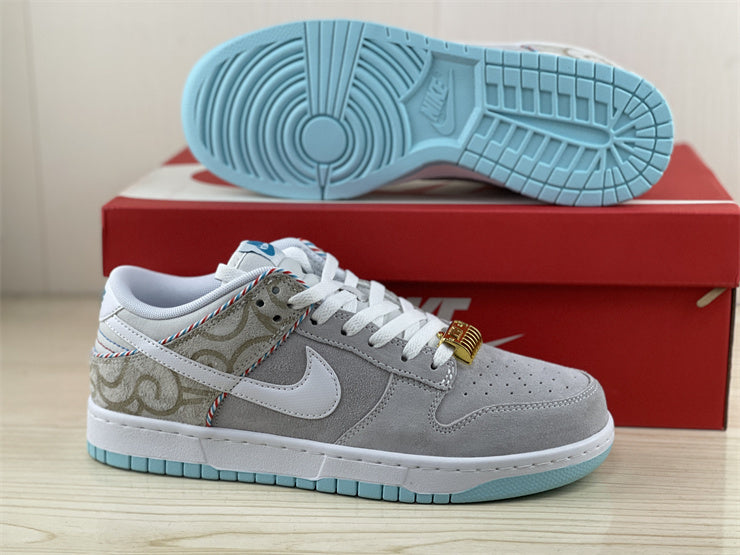 Dunk Low White Barber