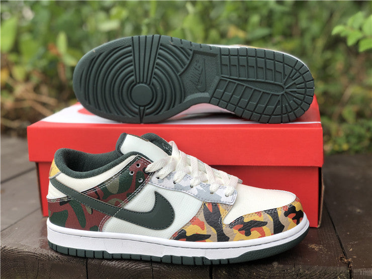 SB Dunk Low x Otomo Katsuhiro Black
