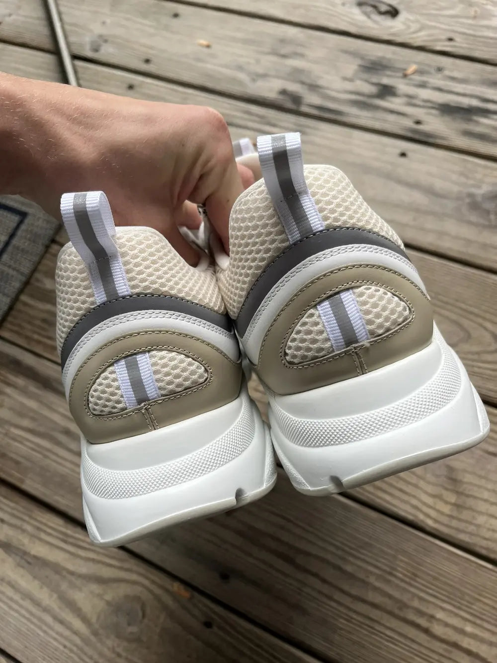 B22 Creme