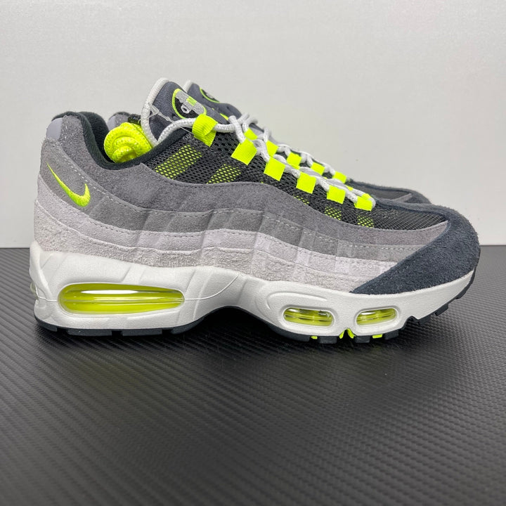 Air Max 95 Beige and Green