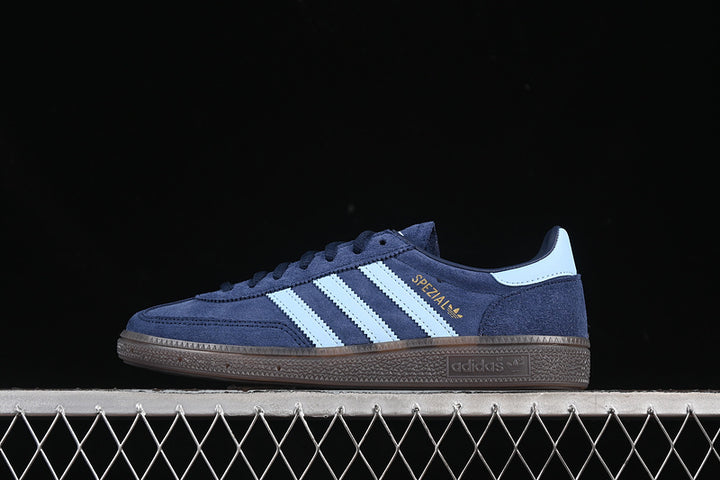 Spezial All Blue