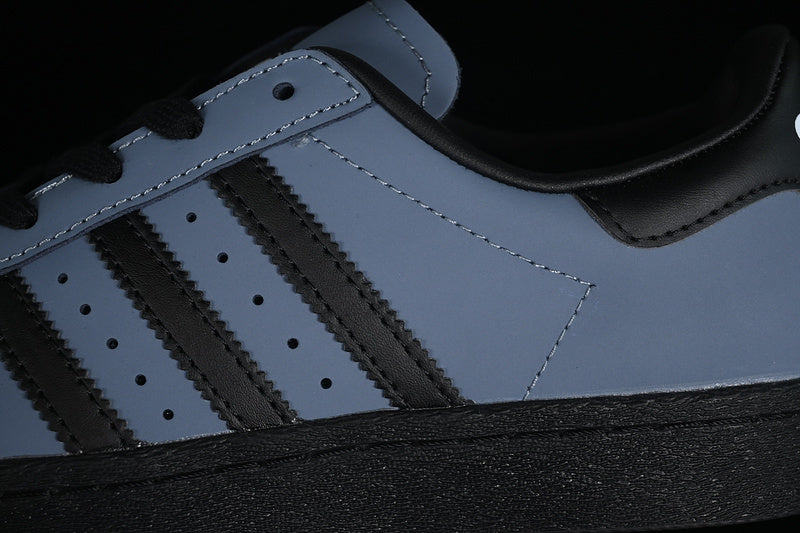 Superstar blue black