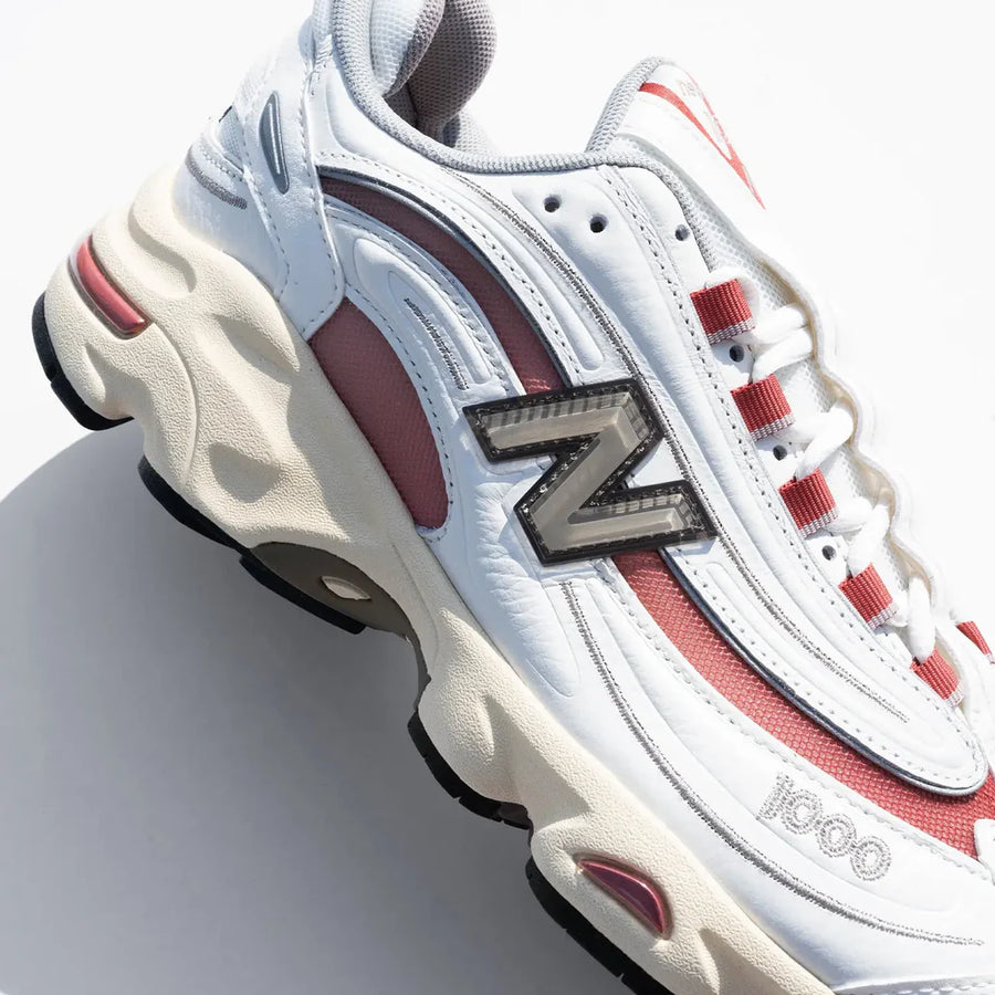 1000 White and Red