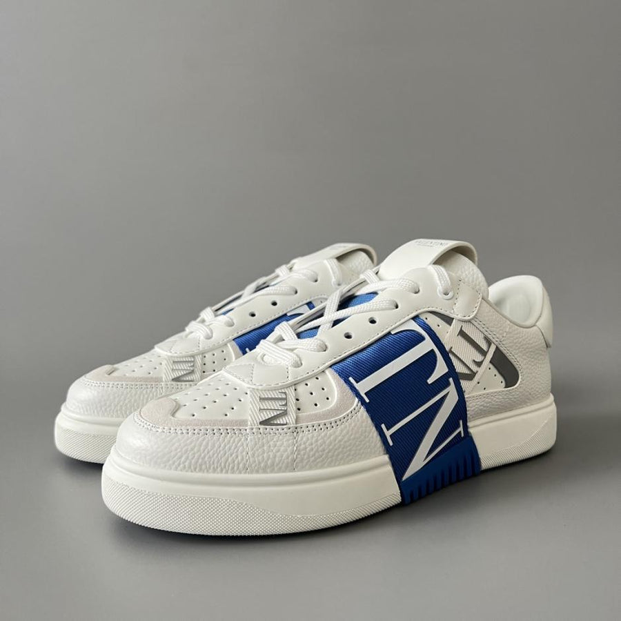 Valentino Garavani Blue