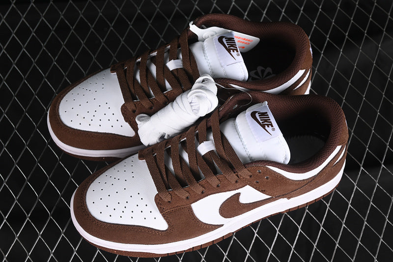 Dunk SB Brown And White