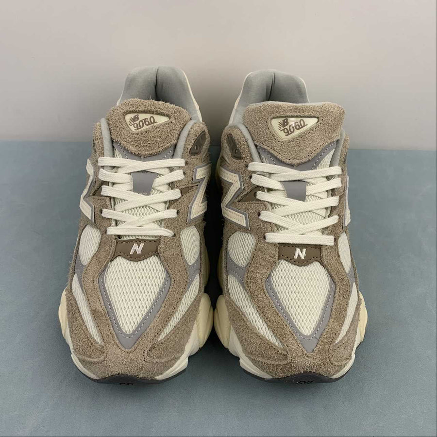 9060 Brown