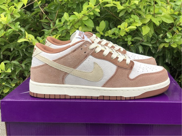 Dunk SB Medium Curry