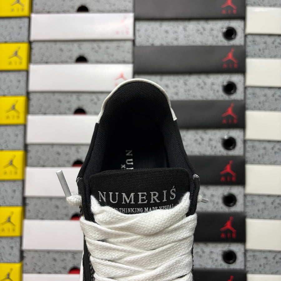 Numeris Black