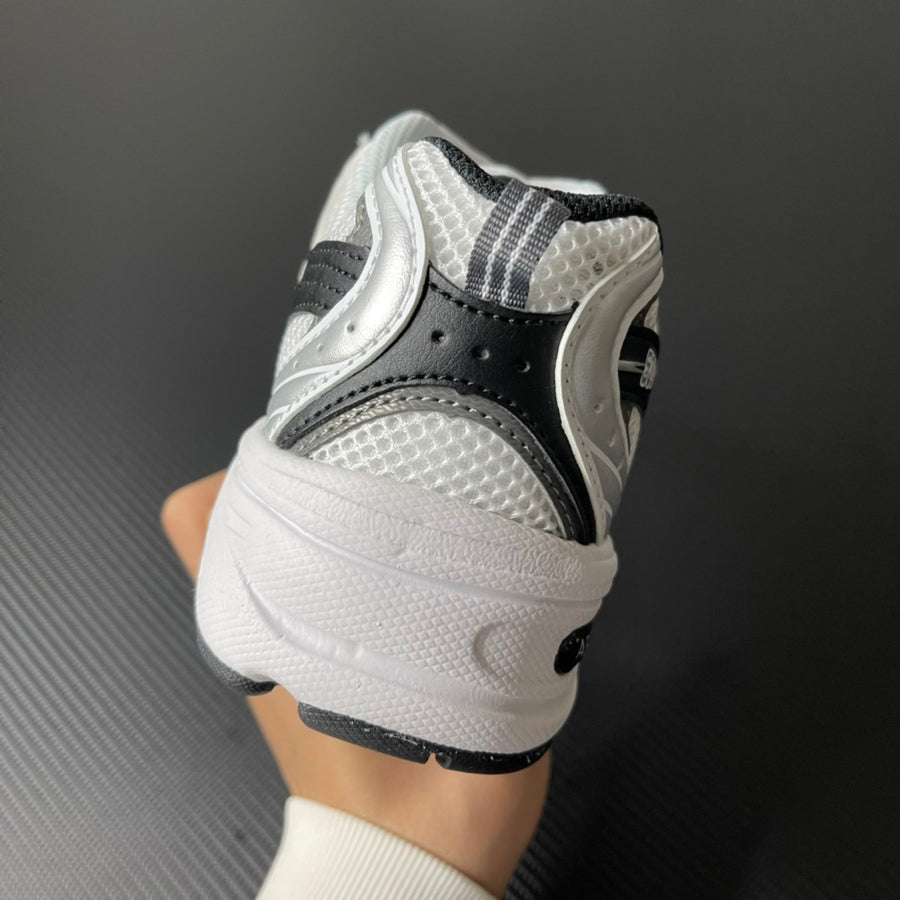 NB 530 White and Black