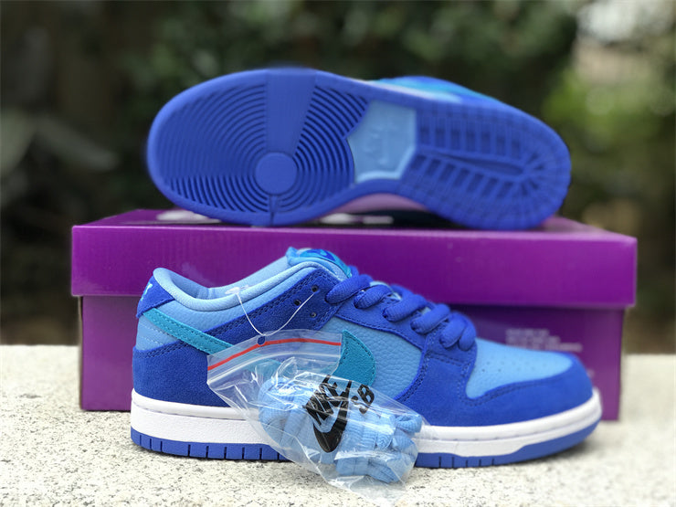 Dunk SB Blue Raspberry