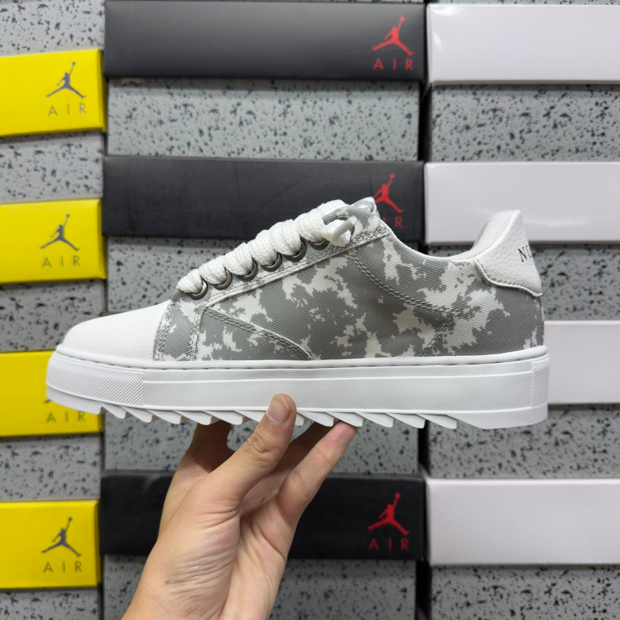 Numeris Grey and White