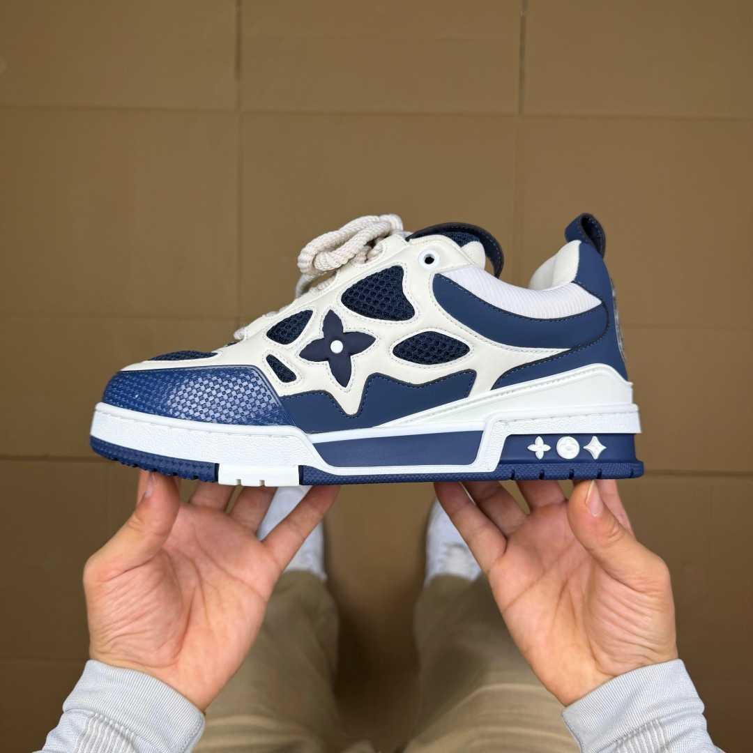 Skate Blue