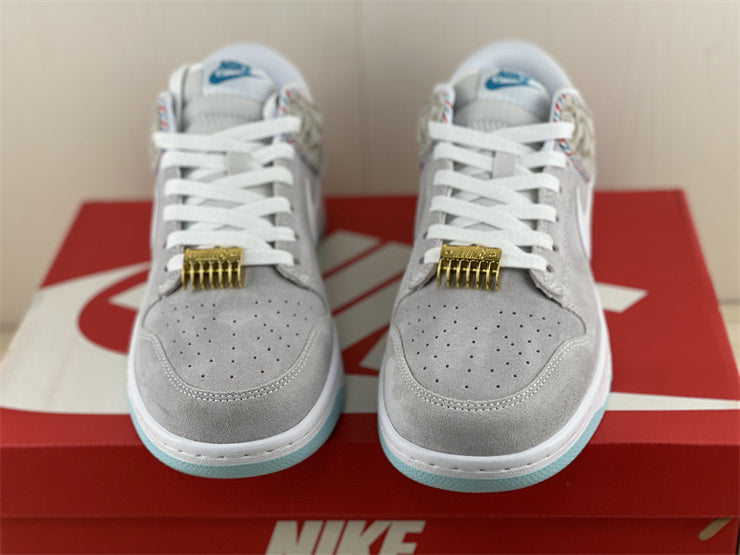 Dunk Low White Barber