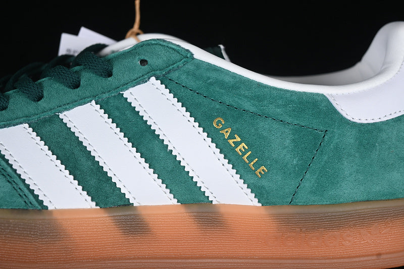 Gazelle Green and White