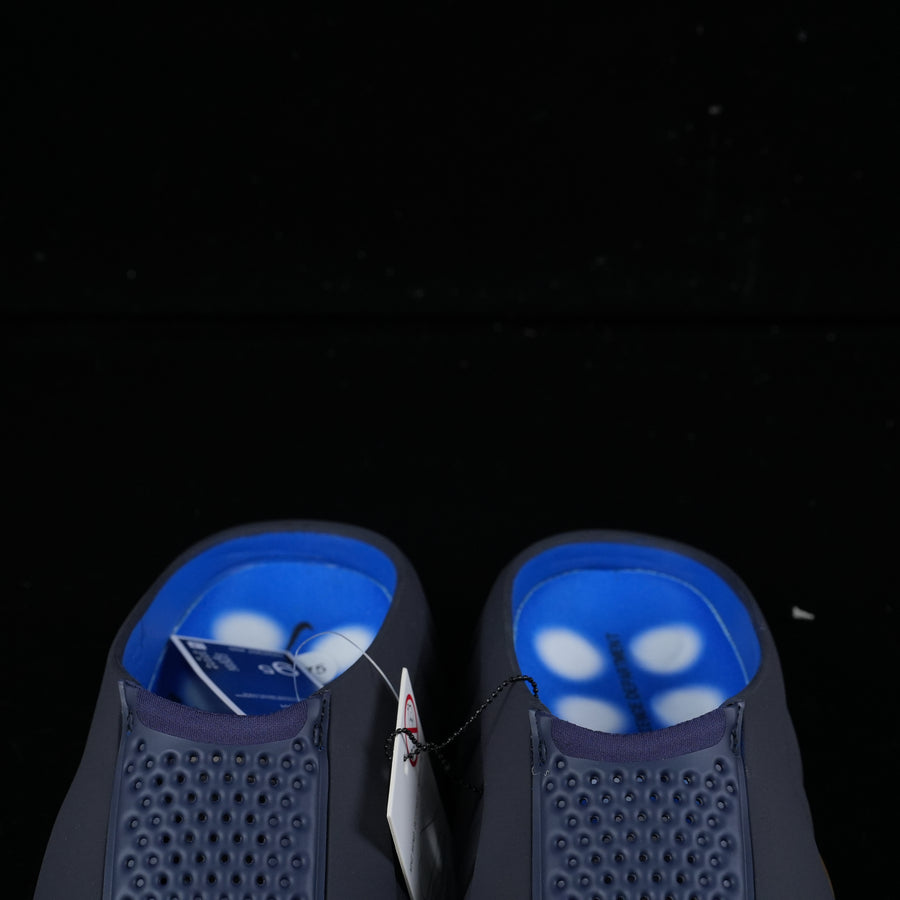 Mind Black Blue