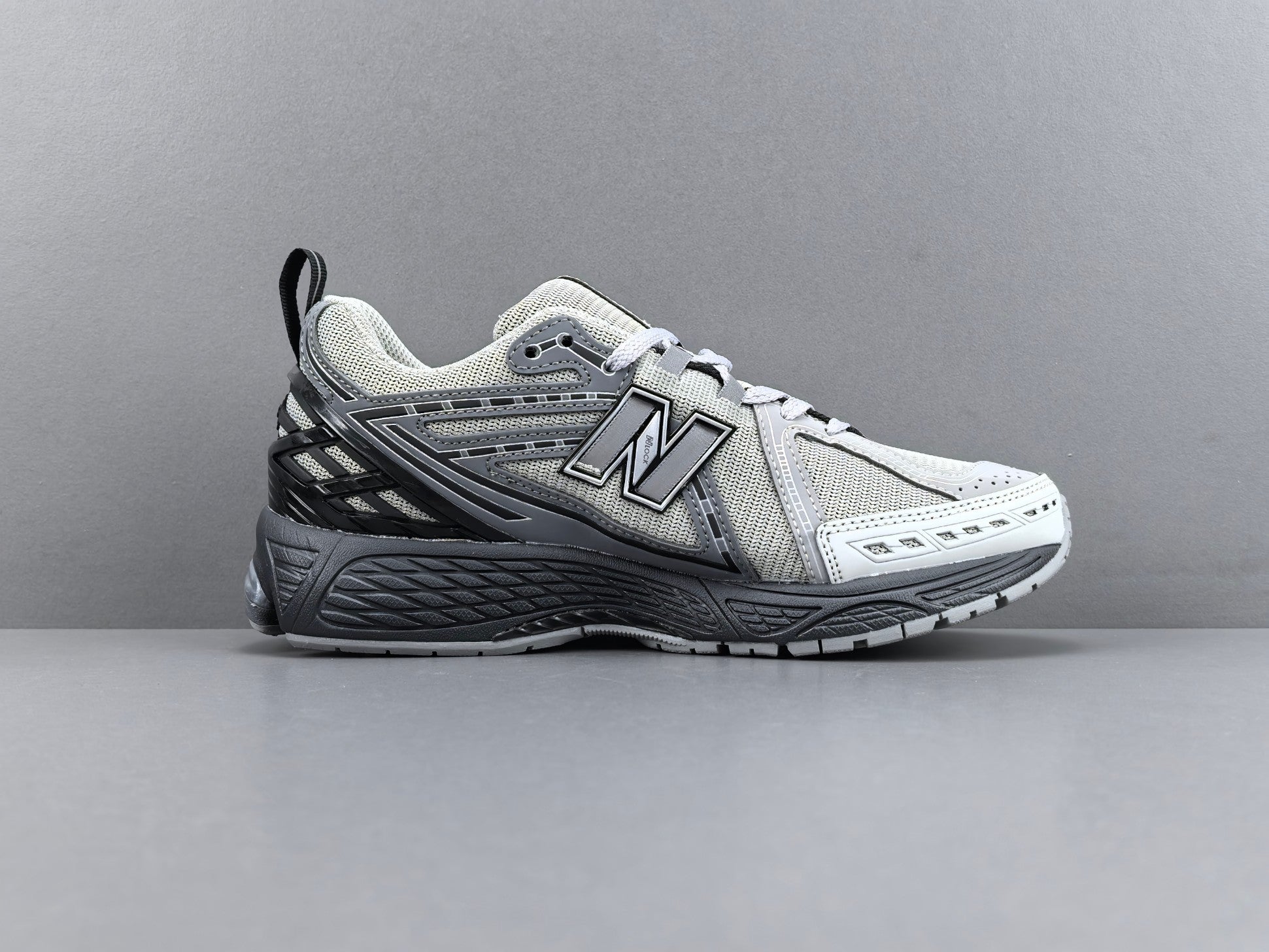 NB 1906 Grey