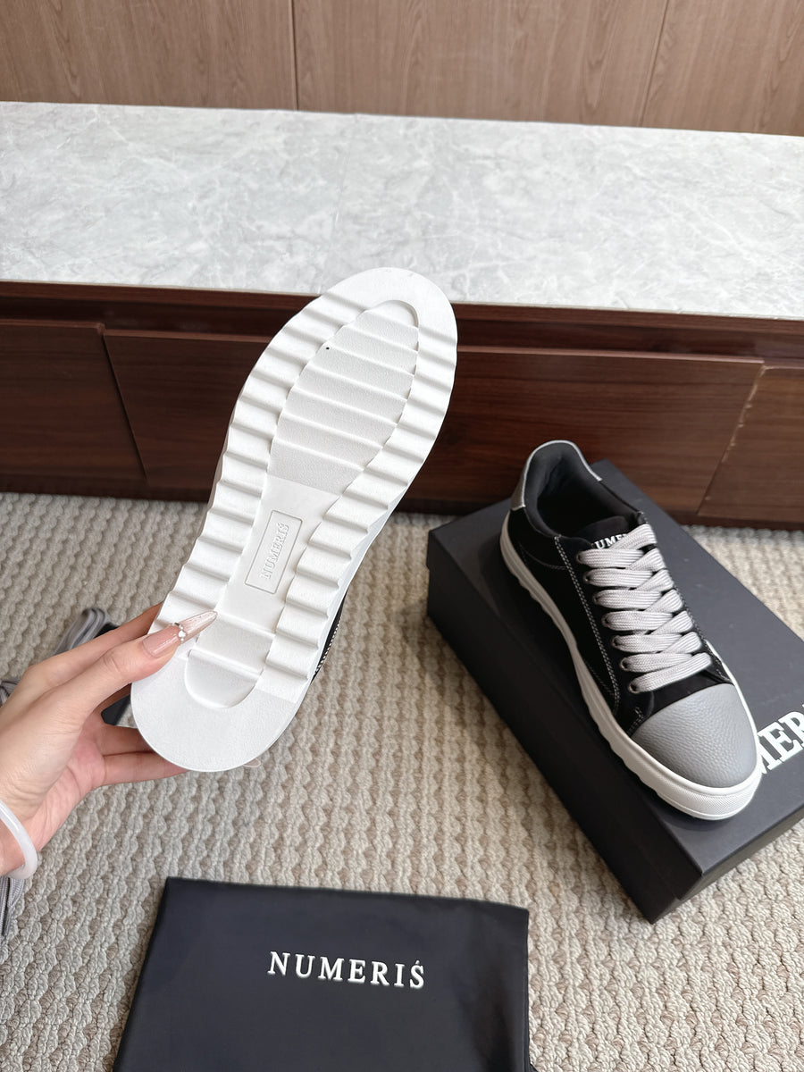 Numeris Black and Grey