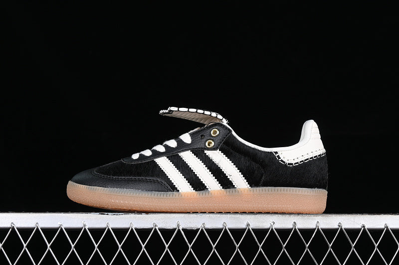 Samba Wales Bonner Core Black