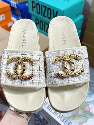 Chinelos Creme