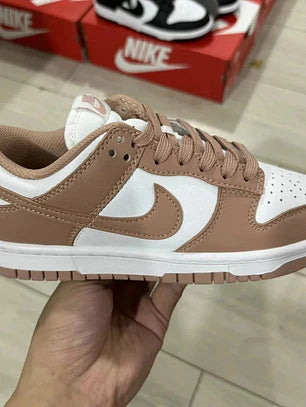 Nike Dunk Low Rose Whisper