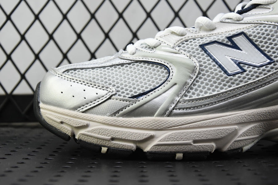 NB 530 Silver