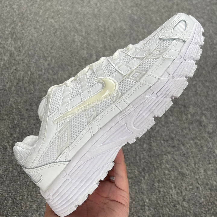 P-6000 White