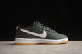 Dunk SB Black Gum 2
