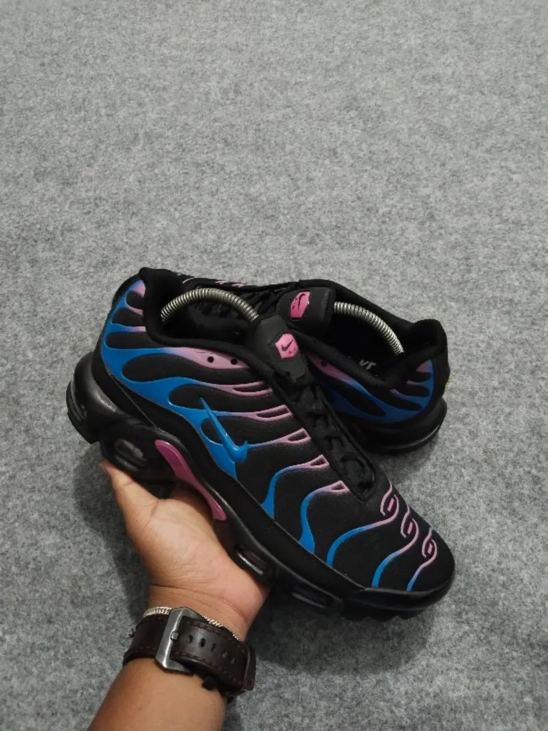 Air Max Plus TN Drift