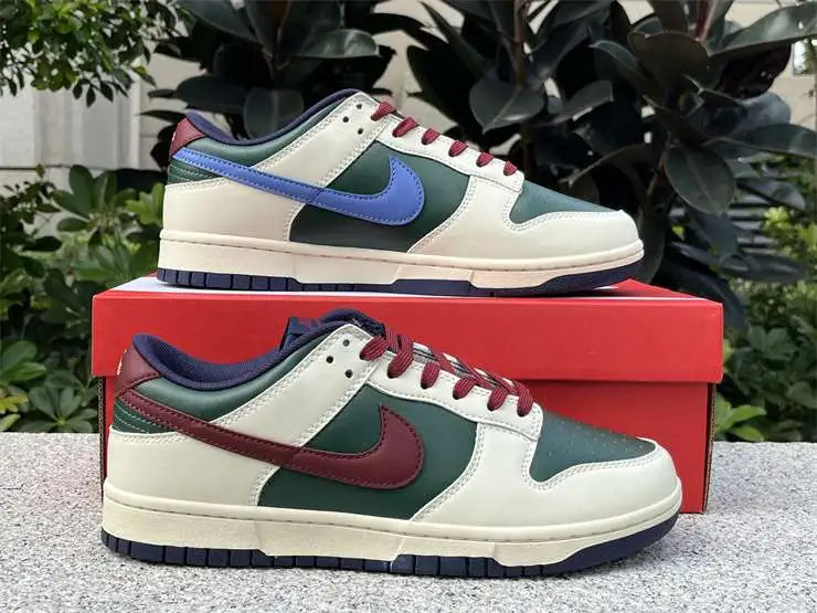Dunk Low Multicolor