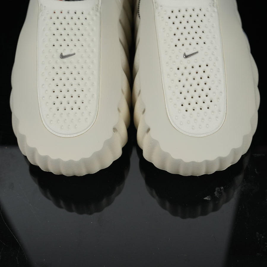 Nike Mind Beige