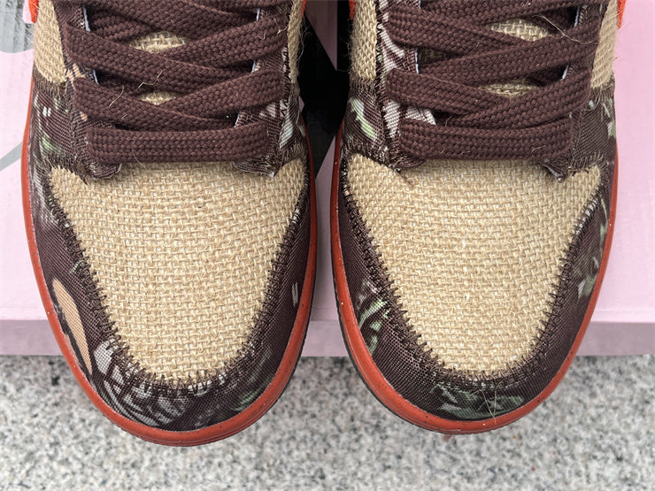Dunk SB Reese Forbes Hunter