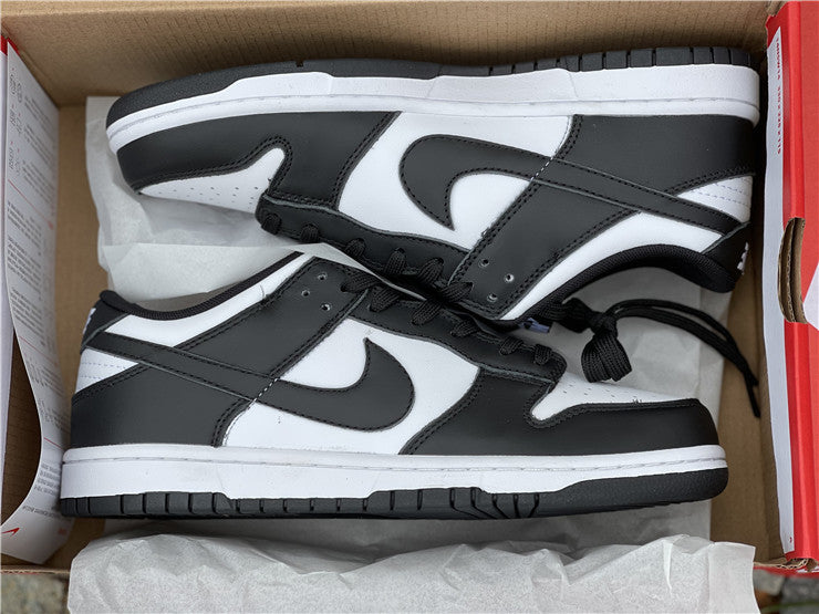 Dunk Low Panda