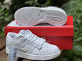 SB Low Ess White Paisley 5