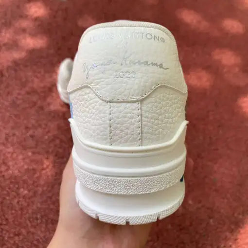 Trainer Kusama White