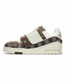 Trainer Brown